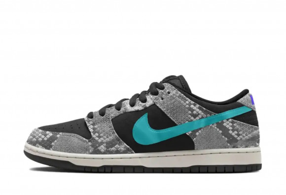 Nike SB x Dashawn Jordan Dunk Low Black Bright Spruce - IB6208-200