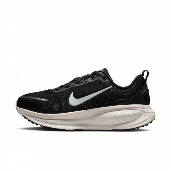 Nike Wmns Vomero 18 Extra Wide 'Black Coconut Milk' | Women's Size 6 - IF0515-002