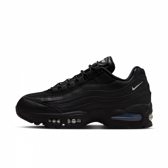 ブラックページです✨ Nike Air Max 95 Ultra Caution Strip Black