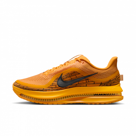 Nike Pegasus Premium LV8 Straßenlaufschuh (Herren) - Gelb - IH3256-700