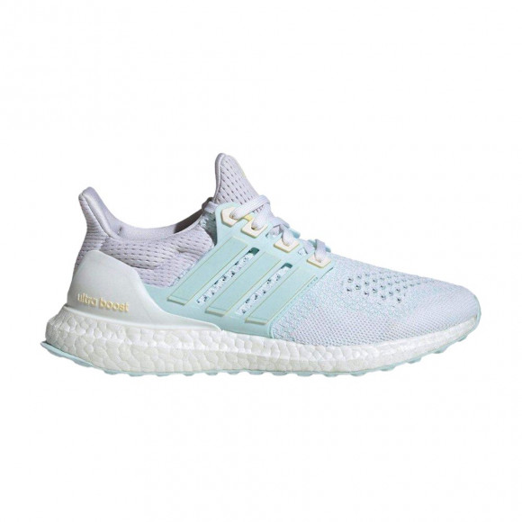 adidas Ultra Boost 5X Mercedes-AMG Petronas Formula One Team