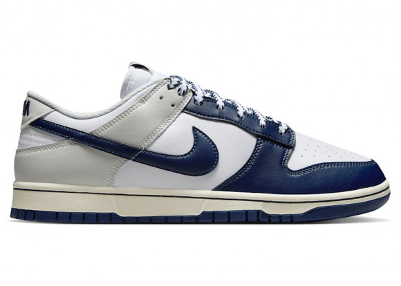 Nike Dunk Low 'Rivalry Pack - New York Yankees' | Blue | Men's Size 10.5 - IM2222-101
