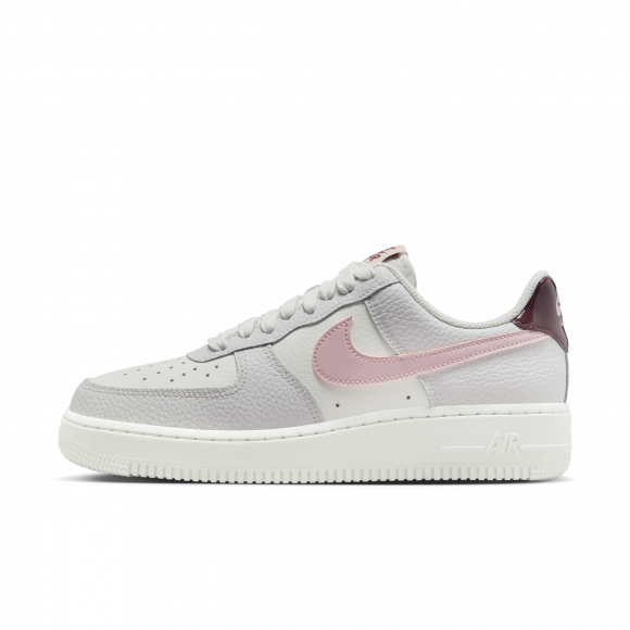 Nike Women's Air Force 1 '07 Se Emea Sneaker in White/Plum/Burgundy - IM6024-121
