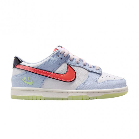 Nike Dunk Low GS 'Smiley Swoosh White - Hydrogen Blue Crimson' | Kid's Size 6 - IR0614-100