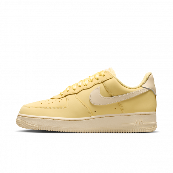 Chaussure Nike Air Force 1 Retro Premium pour femme - Jaune - IR0871-700