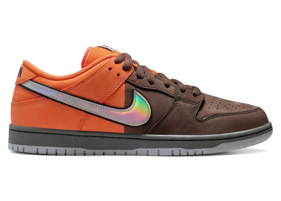 Nike SB Dunk Low Pro Muni Fast Pass - IR1888-800