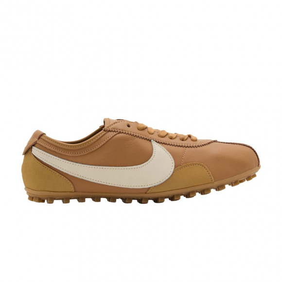 Nike Wmns Moon Shoe OG SP 'Leather Pack - Flax' | Red | Women's Size 8 - IU3162-200