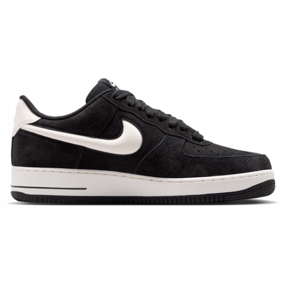 Nike Air Force 1 '07 LV8-sko til mænd - sort - IU7592-001
