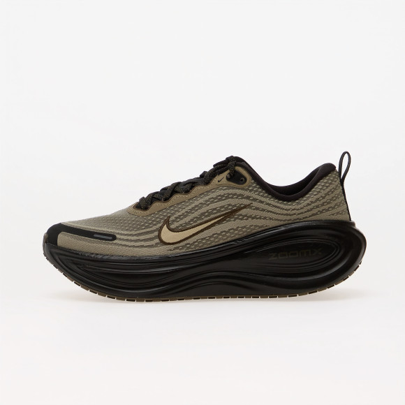 Sneakers Nike Vomero Plus Matte Olive/ Black-Desert Khaki - IW4798-351
