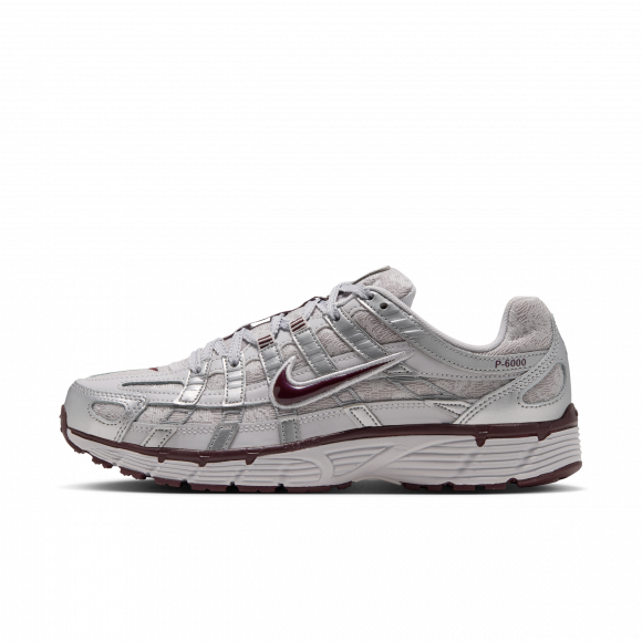 Sneakers Nike P-6000 Vast Grey/ Burgundy Crush-Metallic Silver - IX7438-078