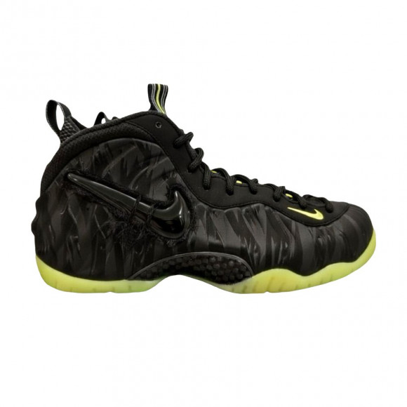 Nike Air Foamposite Pro 'Oregon Mummy Duck' | White | Men's Size 8.5 - IZ7806-001