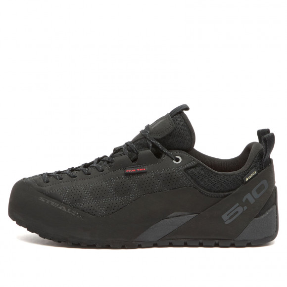 Adidas Men's Guidetennie Pro Gtx Sneaker Core Black/Carbon/Core Black - JP8633