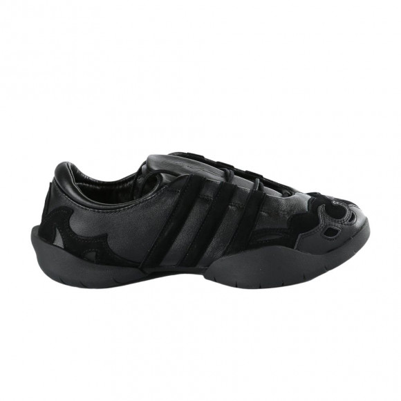 adidas Y-3 Regu 2002 Sneaker 'Black' | Men's Size 9 - KI0873