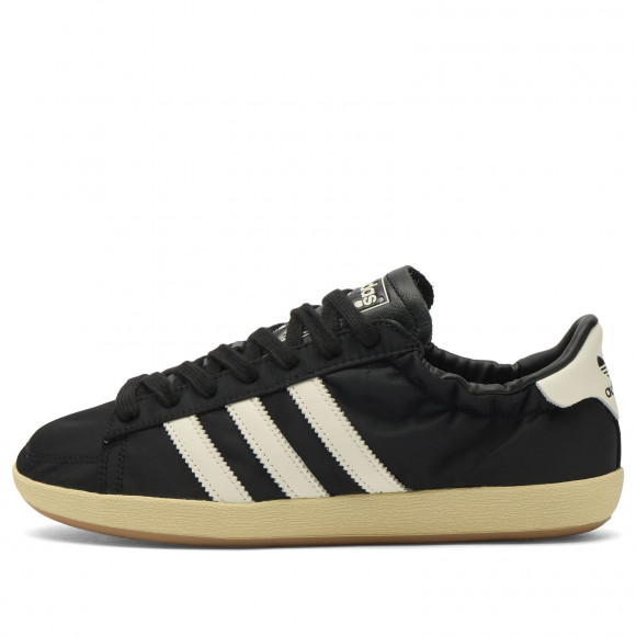 Adidas Women's Jabbar Low Scrunch in Core Black/Off White/Warm Vanilla - KK3997