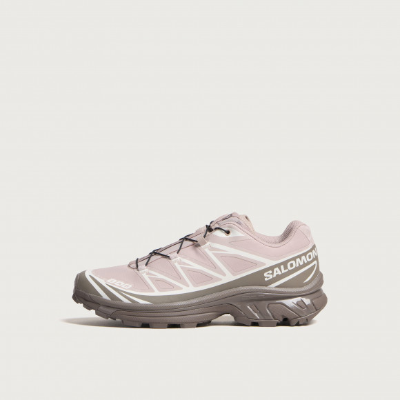 Salomon Women's XT-6 Sneaker in Shadow/Iron/Lilaca - L45405100