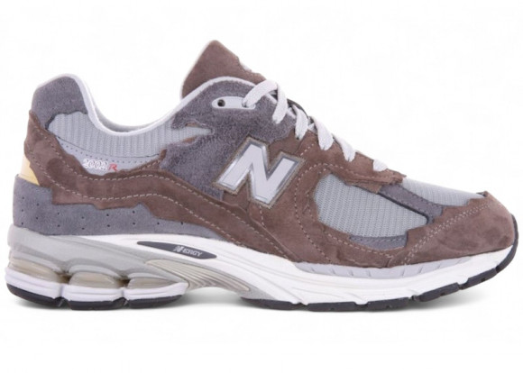 New Balance Men's M2002D Sneakers - Brown/Grey - M20024J7