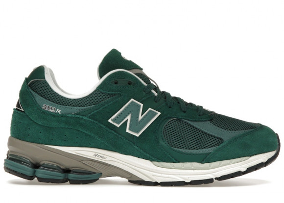 New Balance Unisex 2002R Sneakers - Green/White - M2002RFK