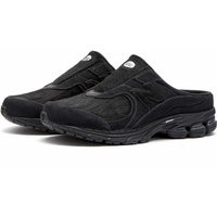 New Balance Men's M2002RMQ Sneakers in Black - M2002RMR