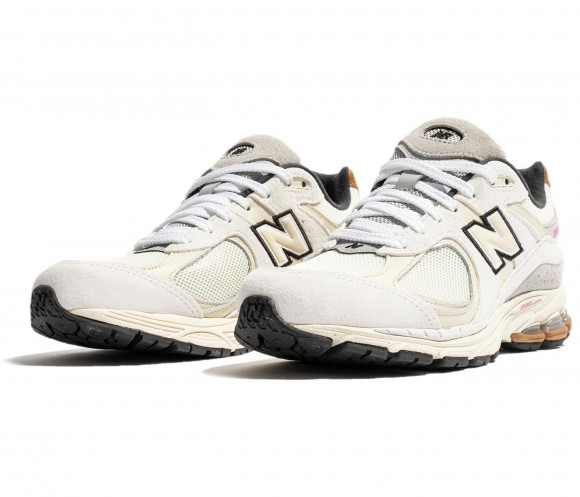 New Balance 2002R 'Warm Alpaca' - M2002RQW
