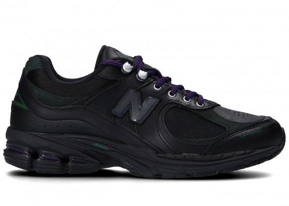 New Balance 2002R Wonderland Pack Black - M2002RWN