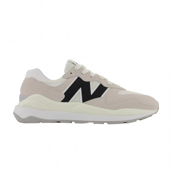 New Balance 57/40 2E Wide 'Sea Salt' | Cream | Men's Size 9 - M5740CBC-2E