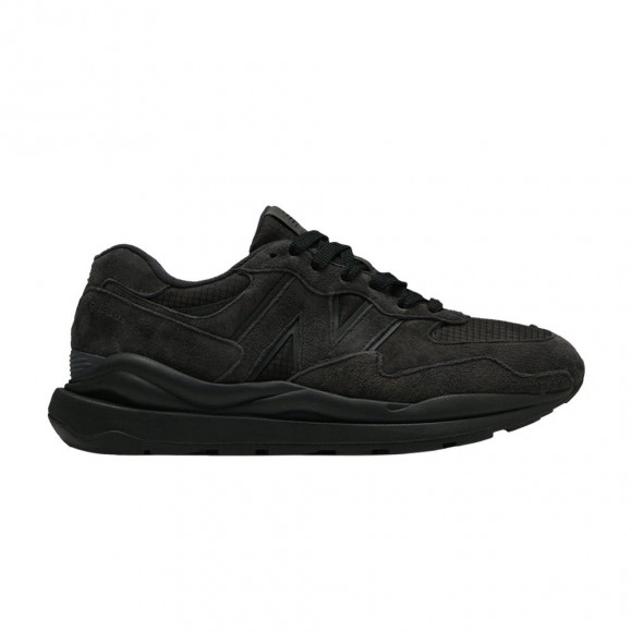 New Balance 57/40 GORE-TEX 'Triple Black' | Men's Size 10 - M5740GPM