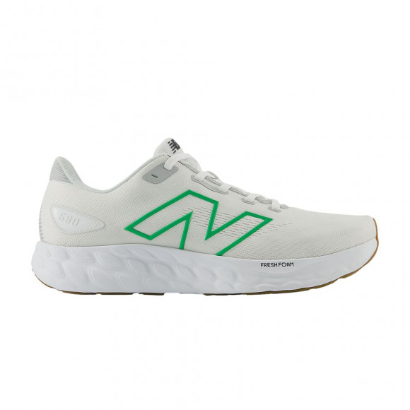 New Balance Fresh Foam 680v8 2E Wide 'White Kelly Green' | Men's Size 9 - M680CW8-2E