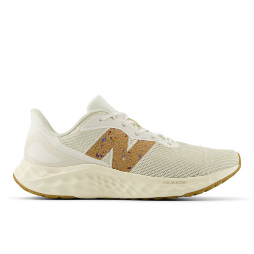 New Balance Men's Fresh Foam Arishi v4 - White/Beige/Brown - MARISUC4