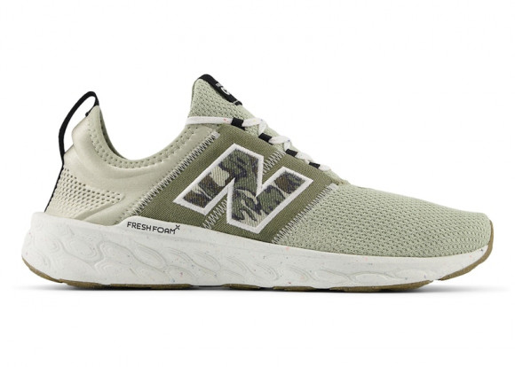 New Balance Men's Fresh Foam X Cruz Artisan v3 Running Shoes - Green/White/Beige - MCRZEPG3