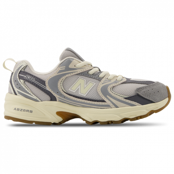 New Balance 530 Unisex Chaussures - Gris - Taille: 35 - Cuir - Foot Locker - PZ530UK