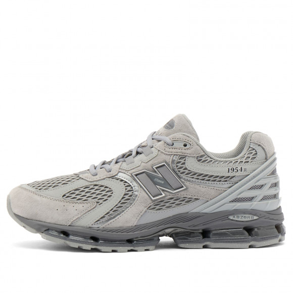 New Balance 1954R Sneaker in Slate Grey/Castlerock - U195438R