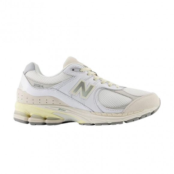 New Balance 2002R 'White Grey' | Men's Size 6 - U2002RWB