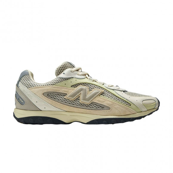 AURALEE x New Balance 204L 'Cream' | Men's Size 8.5 - U204L7YU