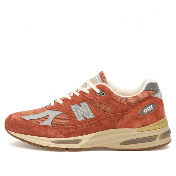 New Balance 991v2 Sneaker in Potters Clay/Raw Sienna/Harbor Mist - U991SS2