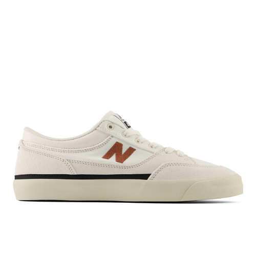 New Balance Unisex NB Numeric Franky Villani 417 Low Skateboarding Shoes - White/Black - UN417LOS