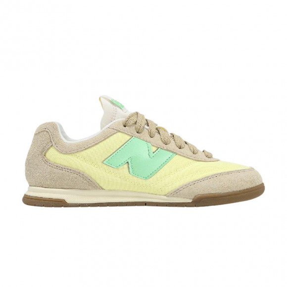 New Balance RC42 'Yellow Green' | Men's Size 9 - URC42GB
