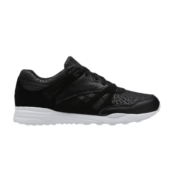 Wmns Ventilator Gallery 2 'Black White' - V68468
