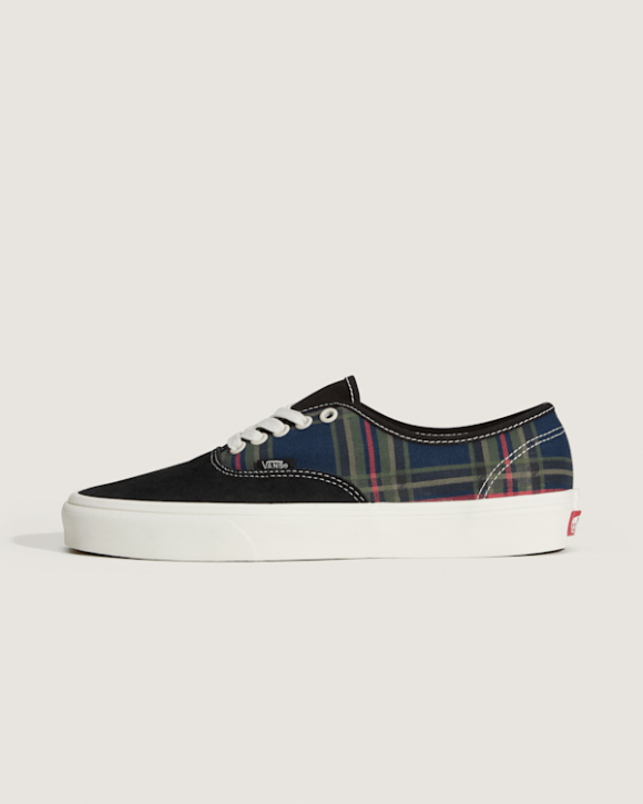 Vans - Authentic Shoes, Man, Black - VN000D7YBML