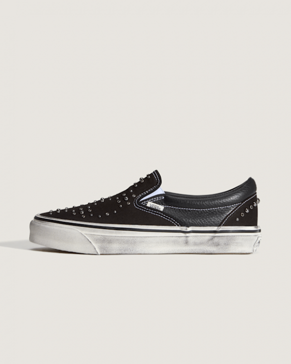 Vans - Premium Classic Slip-On Shoes, Man, Black - VN000D9PBKA
