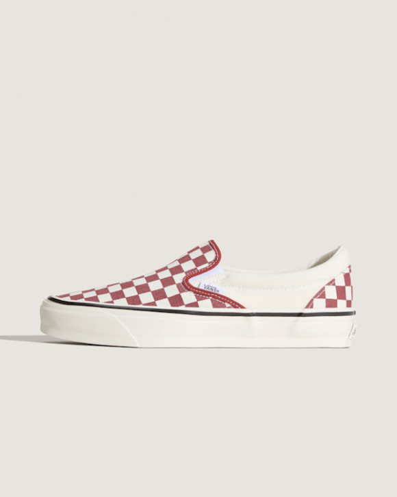 Vans - Premium Classic Slip-On Shoes, Man, Red - VN000D9PGWR