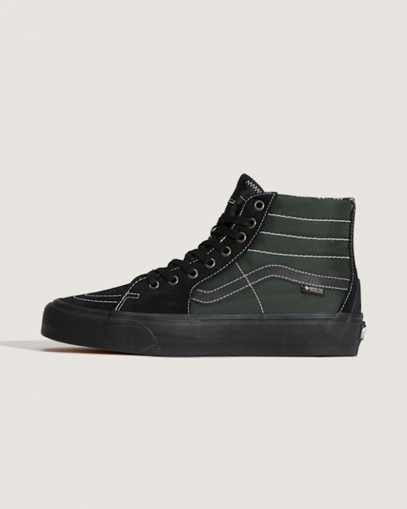 Vans - Sk8-Hi GORE-TEX Shoes, Man, Black - VN000DCBYJ7