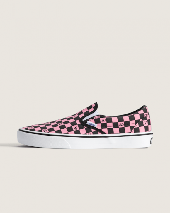 Vans - Valentino Garavani and Vans Classic Slip-On Checkerboard, Man, Pink - VN000XW46X7