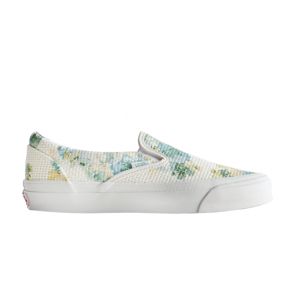 Kith x OG Classic Slip-On LX 'Vintage Roses' - VN0A32QNDJR