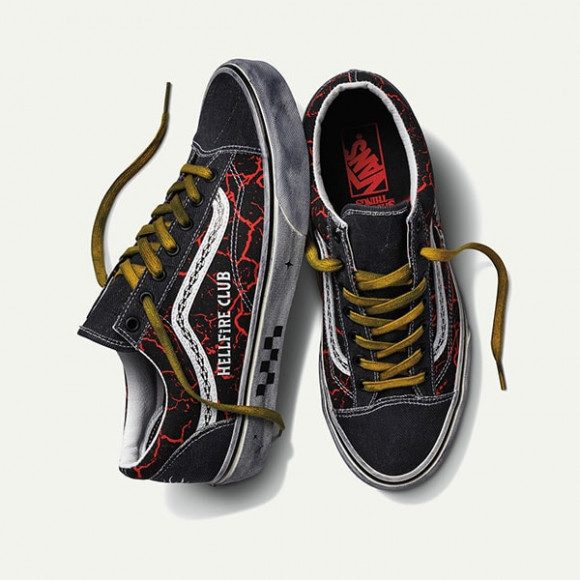 Vans x Stranger Things Style 36 Black/ Red - VN0A3DZ3Y091