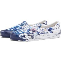 Vans Men's UA OG Classic Slip-On LX Sneakers in True White/Blue - VN0A45JK61P1