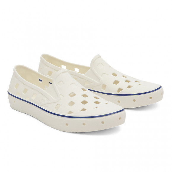 vans yucca slip on