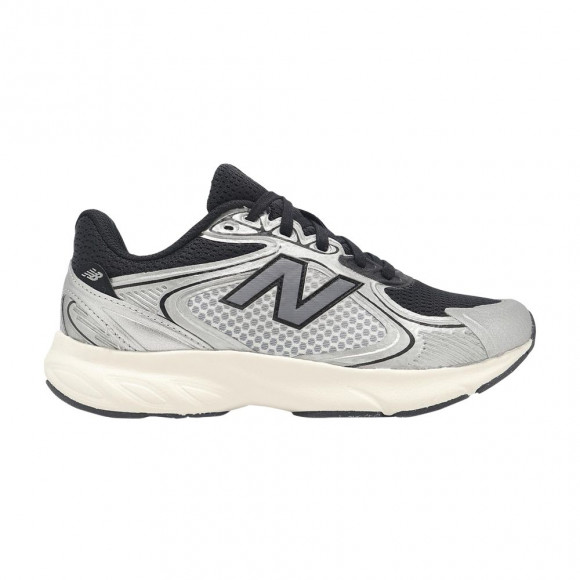 New Balance Wmns Fresh Foam Amaste D Wide 'Silver Black' | Women's Size 9 - WAMASMK1D