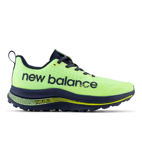 New Balance Women's FuelCell SuperComp Trail in Green/Blue Synthetic - WTTRXCC