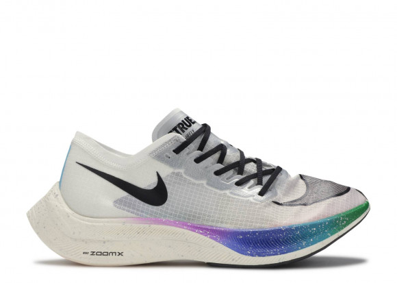 zoomx vaporfly next australia