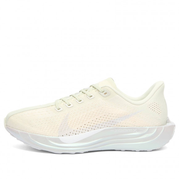 Women's Nike Pegasus Plus Ess Sneakers in Sea Glass/White/Platinum | Size: UK 6.5 | Rubber/Foam | END Clothing - shopify_US_11100051407186
